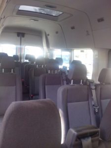 Asientos camioneta de transporte - GO Transportes