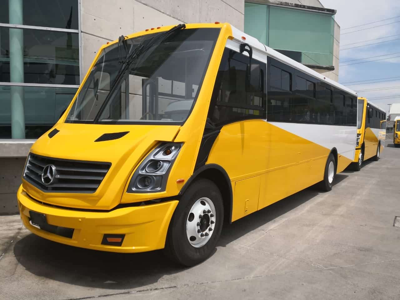 Autobus escolar y de personal Go Transportes Transportes escolares